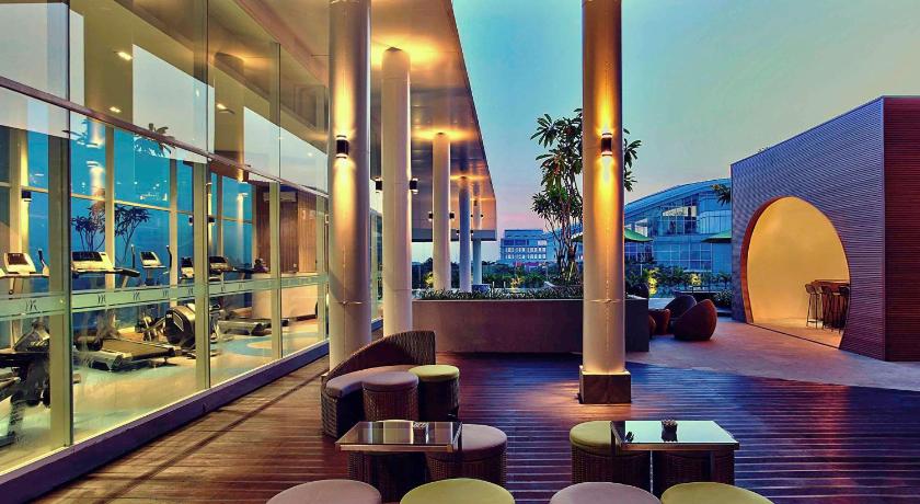Hotel Bar
