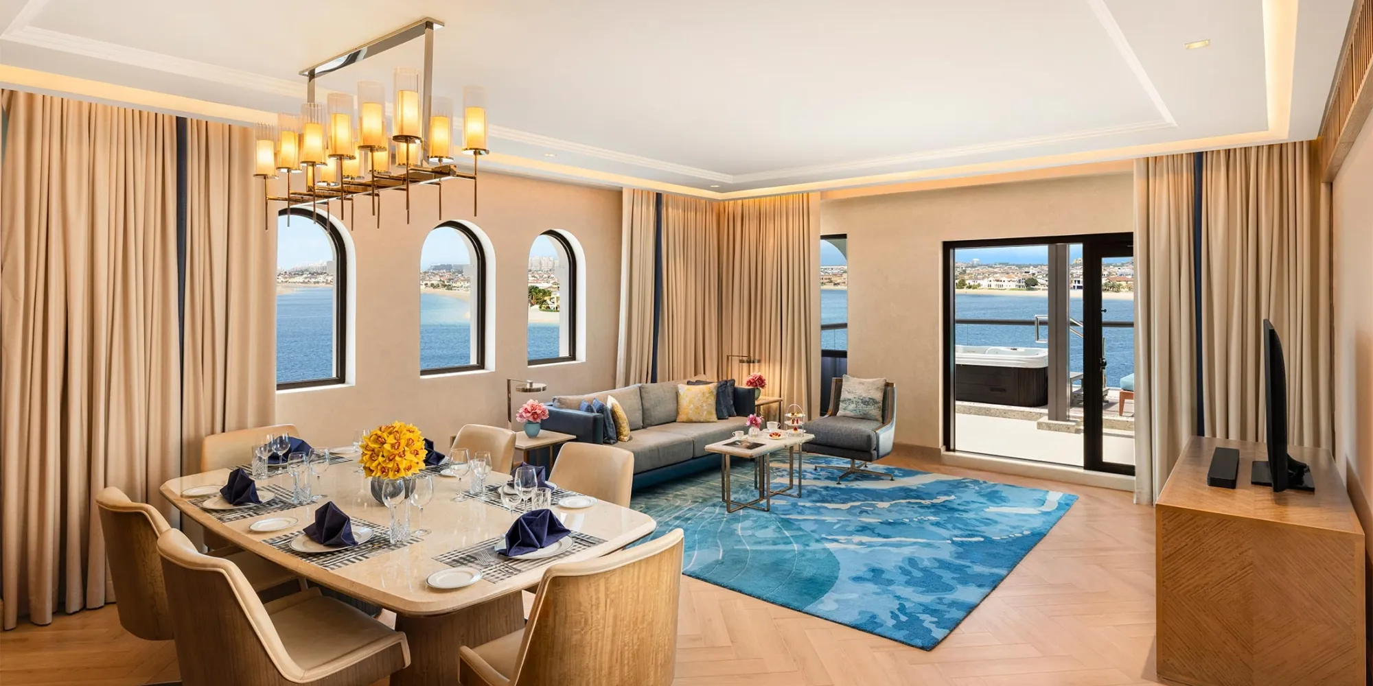 Luxury Suite